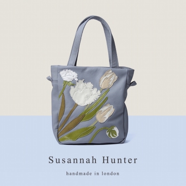 Susannah Hunter | H.P.FRANCE公式サイト